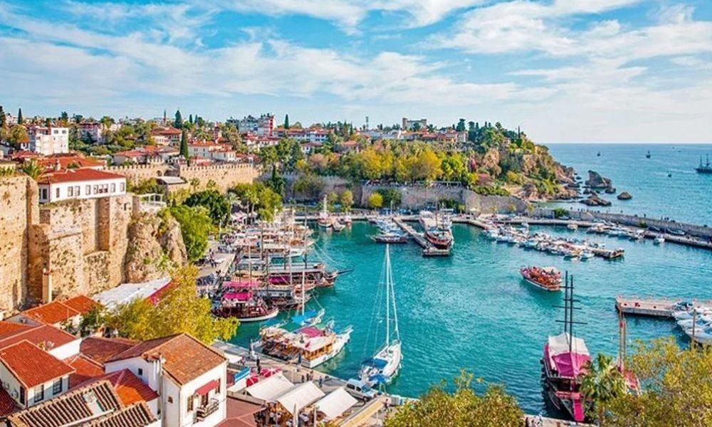 همکاری در بخش خدمات گردشگری در سراسر ترکیه